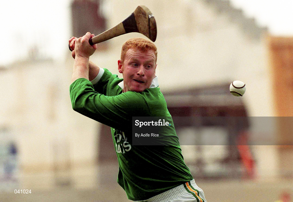 18 June 2000; Stephen Byrne of Offaly during the Guinness Leinster Senior Hurling Championship Semi-Final match between Offaly and Wexford at Croke Park in Dublin. Photo by Aoife Rice/Sportsfile