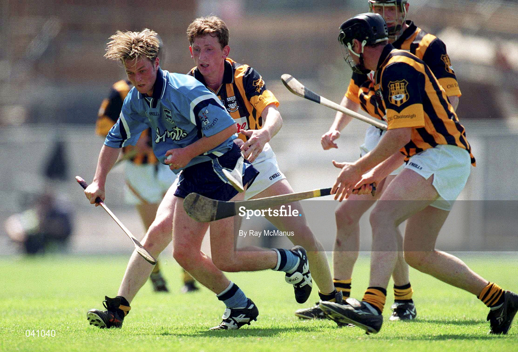 18 June 2000; Tomás McGrane of Dublin breaks through the Kilkenny defence during the Guinness Leinster Senior Hurling Championship Semi-Final match between Kilkenny and Dublin at Croke Park in Dublin. Photo by Ray McManus/Sportsfile