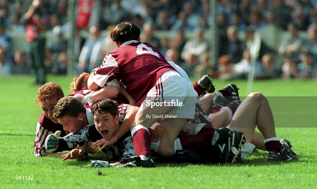 17 September 1995; Westmeath players celebrate after the All-Ireland Minor Football Championship Final match between Derry and Westmeath at Croke Park in Dublin. Photo by David Maher/Sportsfile