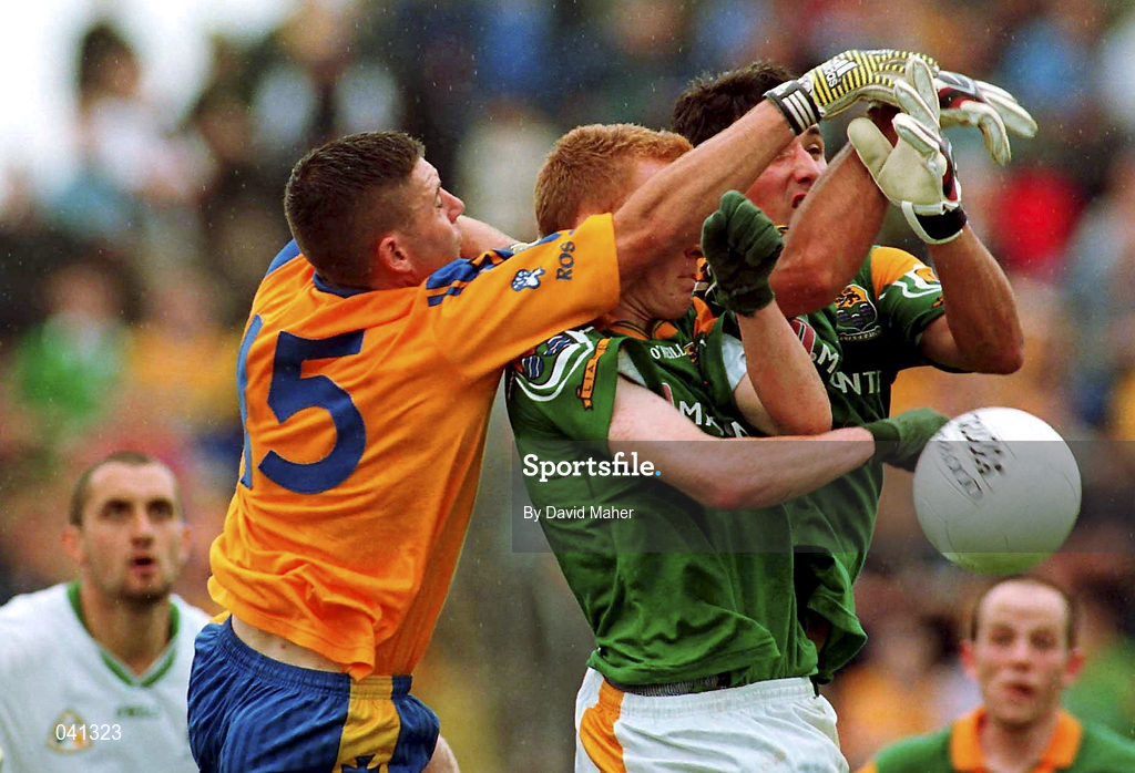 2 July 2000;  Frankie Dolan of Roscommon in action against Derek Kelleher and Seamus Quinn of Leitrim during the Bank of Ireland Connacht Senior Football Championship Semi-Final match between Roscommon and Leitrim in Dr. Hyde Park in Roscommon. Photo by David Maher/Sportsfile