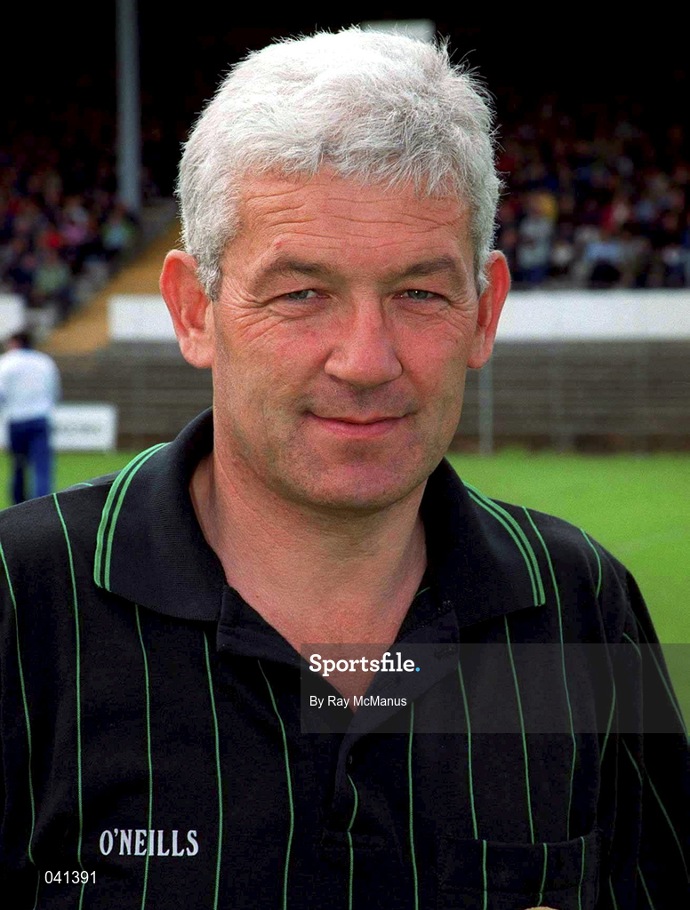 28 May 2000; Linesman John Kelly prior to the Senior Hurling Challenge match between Kilkenny and Clare at Young Ireland's GAA Grounds in Kilkenny. Photo by Ray McManus/Sportsfile