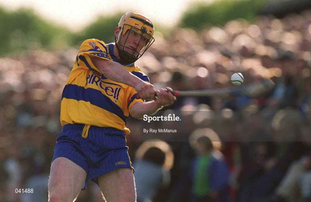 28 May 2000; Niall Gilligan of Clare during the Senior Hurling Challenge match between Kilkenny and Clare at Young Ireland's GAA Grounds in Kilkenny. Photo by Ray McManus/Sportsfile