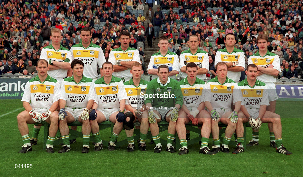 4 June 2000; The Offaly team prior to the Bank of Ireland Leinster Senior Football Championship Quarter-Final match between Offaly and Meath in Croke Park, Dublin. Photo by Damien Eagers/Sportsfile