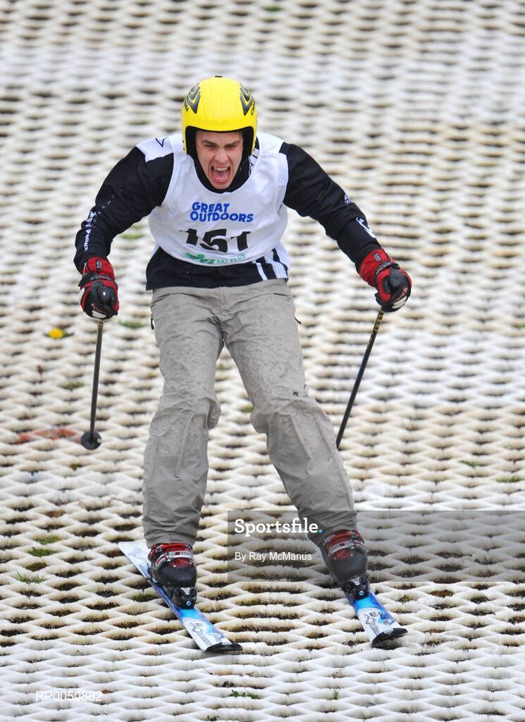 26 April 2008; Warren Tate, from Stillorgan, Co. Dublin, competing during the 2008 Special Olympics All-Ireland Winter Games. These games are the qualifiers for the 2009 Special Olympics World Winter Games, which takes place in Idaho, USA, from the 6th - 13th February. Ski Club of Ireland, Kilternan, Co. Dublin. Picture credit: Ray McManus / SPORTSFILE