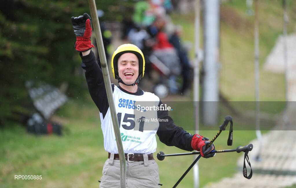 26 April 2008; Warren Tate, from Stillorgan, Co. Dublin, who was competing during the 2008 Special Olympics All-Ireland Winter Games. These games are the qualifiers for the 2009 Special Olympics World Winter Games, which takes place in Idaho, USA, from the 6th - 13th February. Ski Club of Ireland, Kilternan, Co. Dublin. Picture credit: Ray McManus / SPORTSFILE