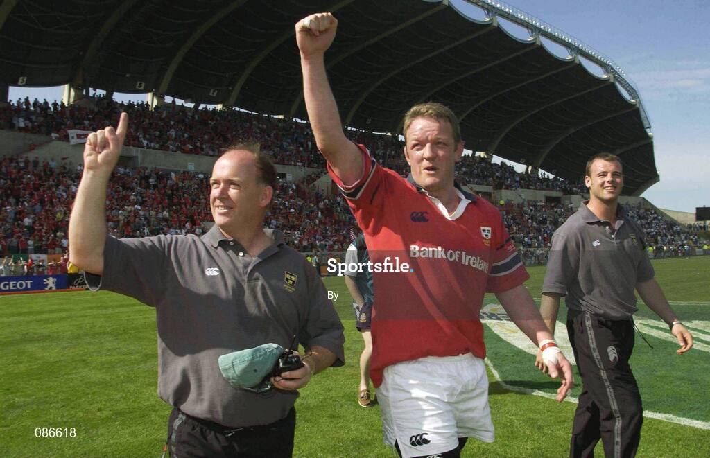 27 April 2002; Munster coach Declan Kidney, left, and captain Mick Galwey celebrate victory over Castres. Heineken European Cup semi-final, Munster v Castres, Stade de la Mediterranie, Beziers, France. Rugby. Picture credit; Breendan Moran / SPORTSFILE