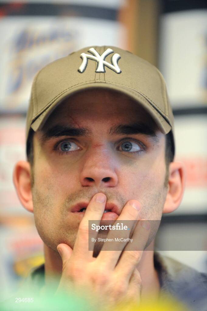 7 May 2008; Bernard Dunne during a press conference to announce the next Hunky Dorys Fight Night at the National Stadium on July 12. Brian Peters Promotions press conference, O'Connell Suite, Burlington Hotel, Dublin. Picture credit; Stephen McCarthy / SPORTSFILE