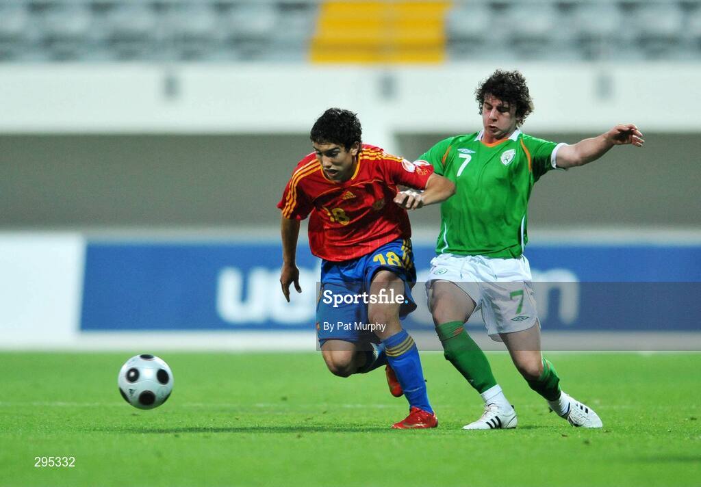 10 May 2008; Aaron Doran, Republic of Ireland, in action against Carmona, Spain. UEFA European Under-17 Championship Group B, Republic of Ireland v Spain, Mardan Sport Complex, Antalya, Turkey. Picture credit: Pat Murphy / SPORTSFILE