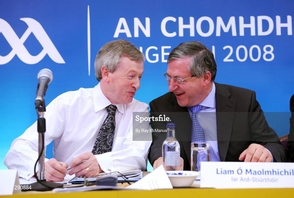 11 April 2008; Ard Stiurthoir Paraic Duffy, left, and his predecessor Liam Mulvihill at the 2008 GAA Annual Congress. Radisson Hotel, Ballincar, Sligo. Picture credit: Ray McManus / SPORTSFILE