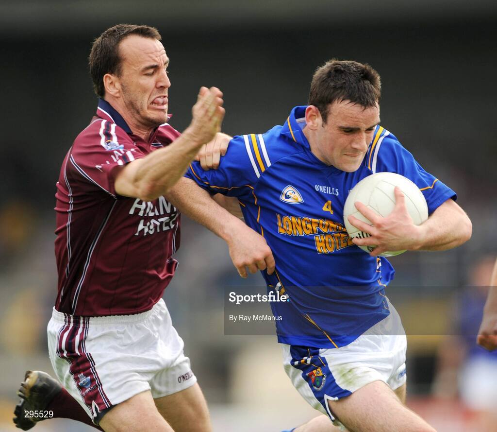 11 May 2008; Diarmuid Masterson, Longford, in action against Damien Healy, Westmeath. GAA Football Leinster Senior Championship, Longford v Westmeath, Pearse Park, Longford. Picture credit: Ray McManus / SPORTSFILE