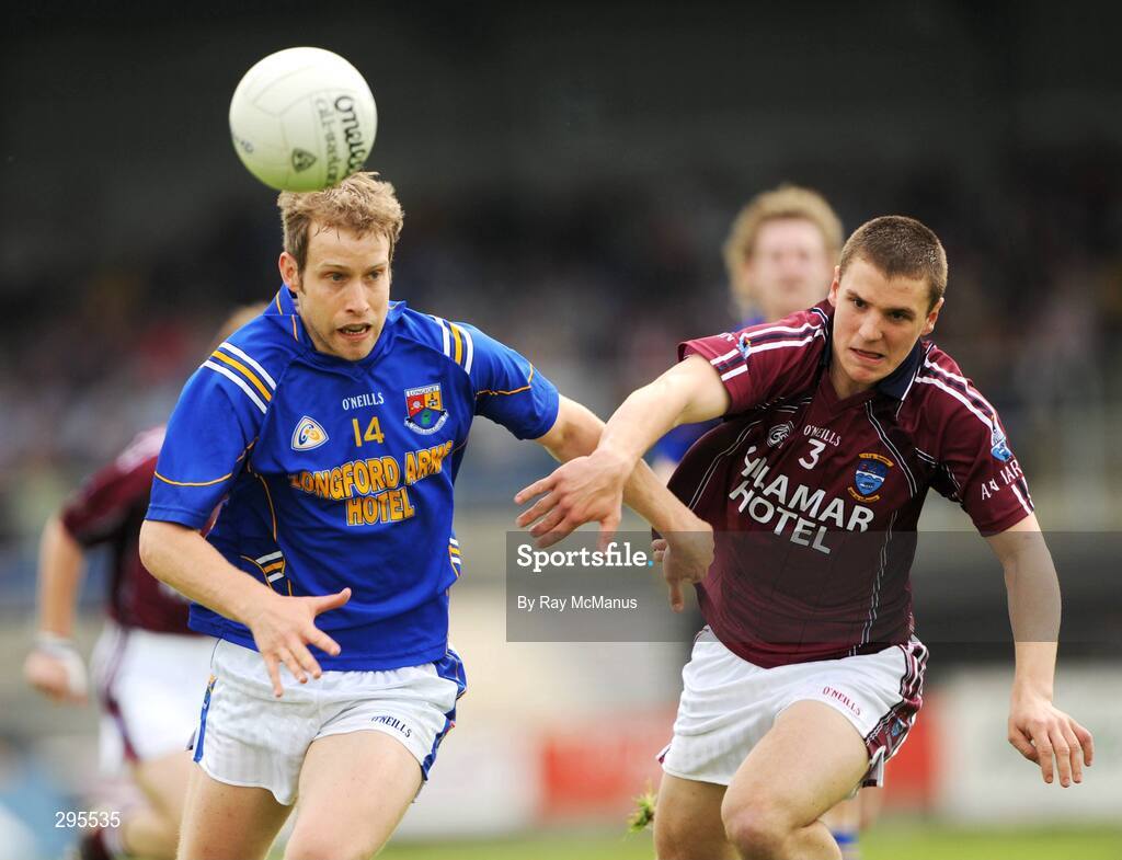 11 May 2008; Brian Kavanagh, Westmeath, in action against Kieran Gavin, Longford. GAA Football Leinster Senior Championship, Longford v Westmeath, Pearse Park, Longford. Picture credit: Ray McManus / SPORTSFILE