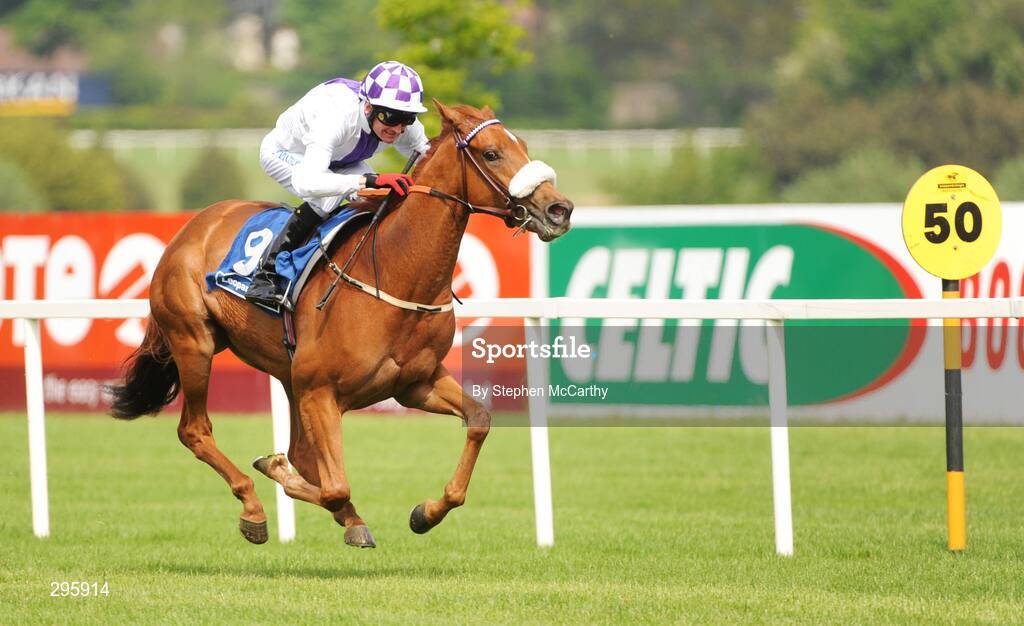 11 May 2008; Duaisbhanna, with Karl Manning up, on their way to winning the Irish Stallion Farms European Breeders Fund Auction Maiden race. Derrinstown Stud Derby Trial Stakes Day, Leopardstown, Co. Dublin. Picture credit: Stephen McCarthy / SPORTSFILE