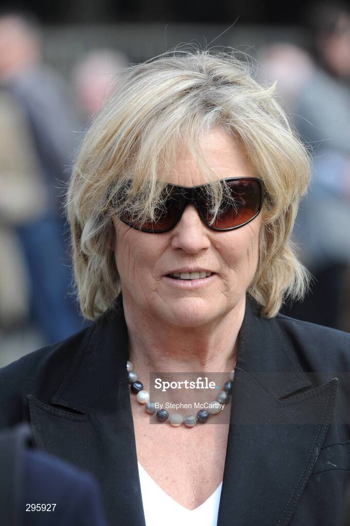 11 May 2008; Trainer Jessica Harrington. Derrinstown Stud Derby Trial Stakes Day, Leopardstown, Co. Dublin. Picture credit: Stephen McCarthy / SPORTSFILE