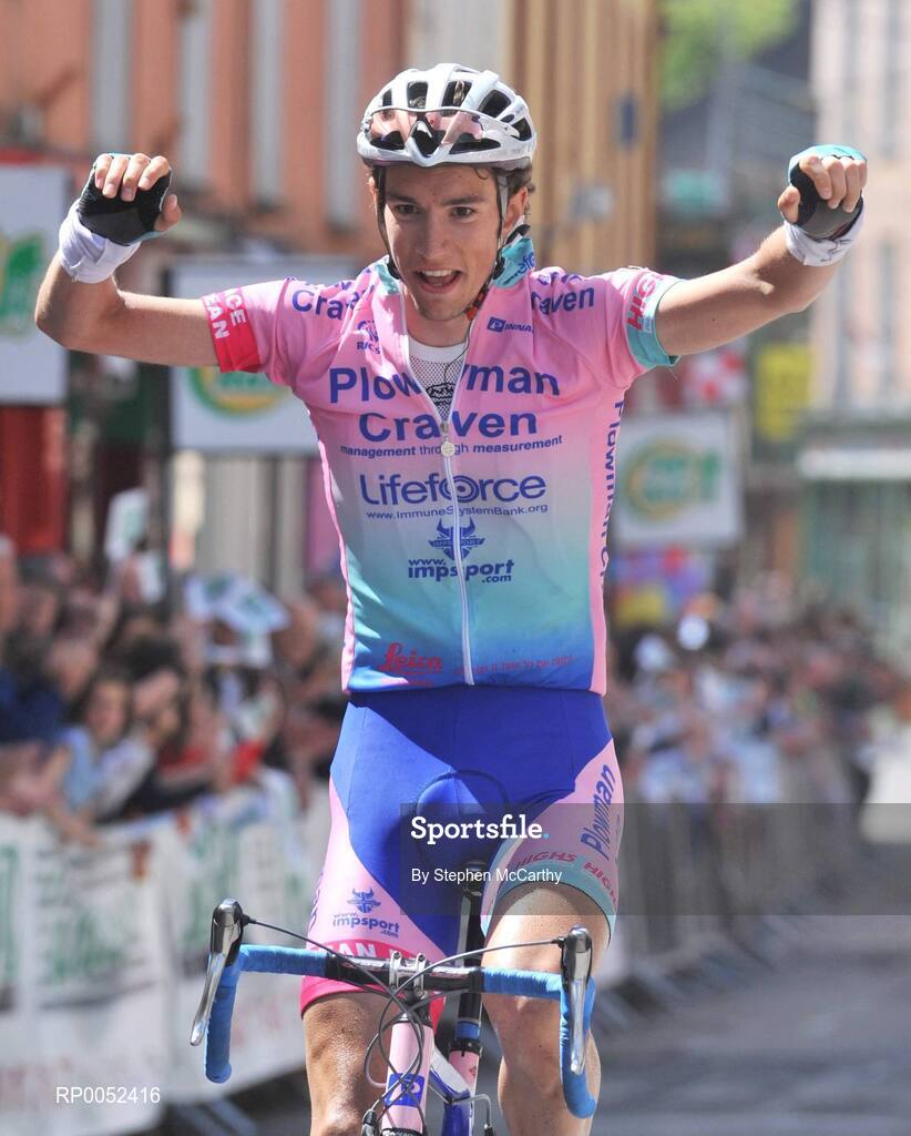 22 May 2008; Simon Richardson, Team Plowman Craven, celebrates as he crosses the line to win Stage 5 in Skibbereen, Co. Cork. FBD Insurance Ras 2008 - Stage 5, Tralee - Skibbereen. Picture credit: Stephen McCarthy / SPORTSFILE
