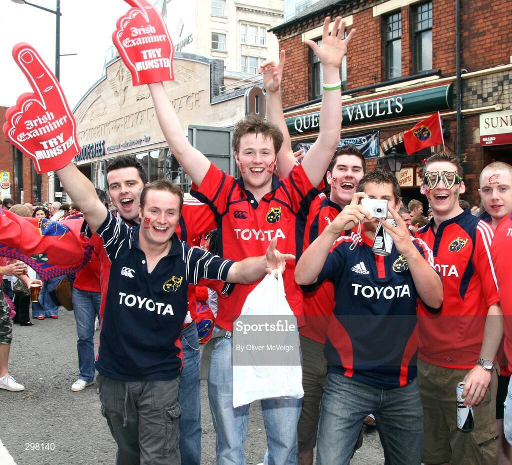 24 May 2008; Munster fans in buoyant mood before the game. Heineken Cup Final, Munster v Toulouse, Millennium Stadium, Cardiff, Wales. Picture credit: Oliver McVeigh / SPORTSFILE