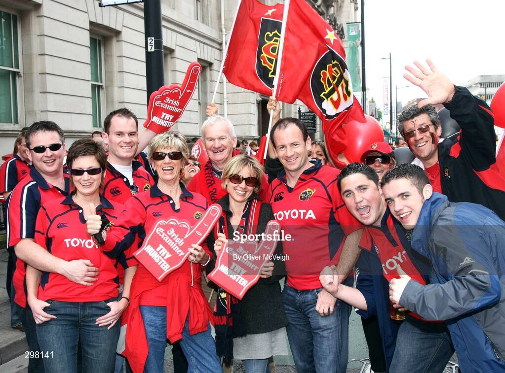 24 May 2008; Munster fans in buoyant mood before the game. Heineken Cup Final, Munster v Toulouse, Millennium Stadium, Cardiff, Wales. Picture credit: Oliver McVeigh / SPORTSFILE