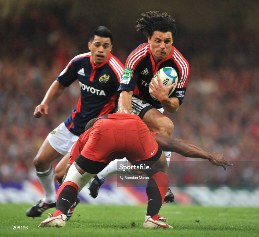 24 May 2008; Doug Howlett, Munster, is tackled by Maleli Kunavore, Toulouse. Heineken Cup Final, Munster v Toulouse, Millennium Stadium, Cardiff, Wales. Picture credit: Brendan Moran / SPORTSFILE