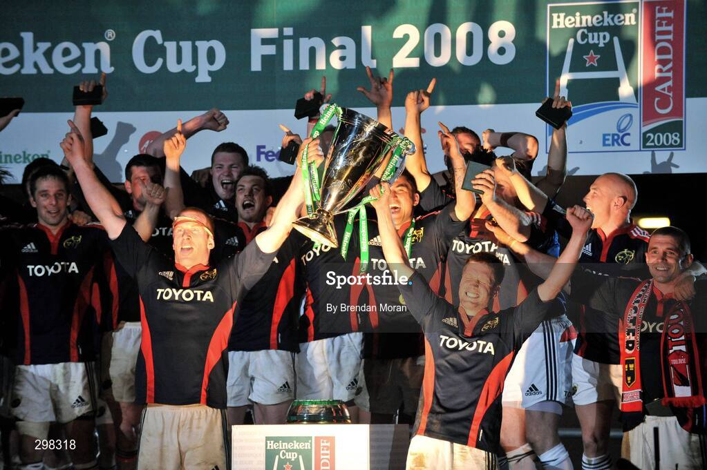 24 May 2008; Munster captain Paul O'Connell and team-mate Ronan O'Gara lift the Heineken Cup. Heineken Cup Final, Munster v Toulouse, Millennium Stadium, Cardiff, Wales. Picture credit: Brendan Moran / SPORTSFILE