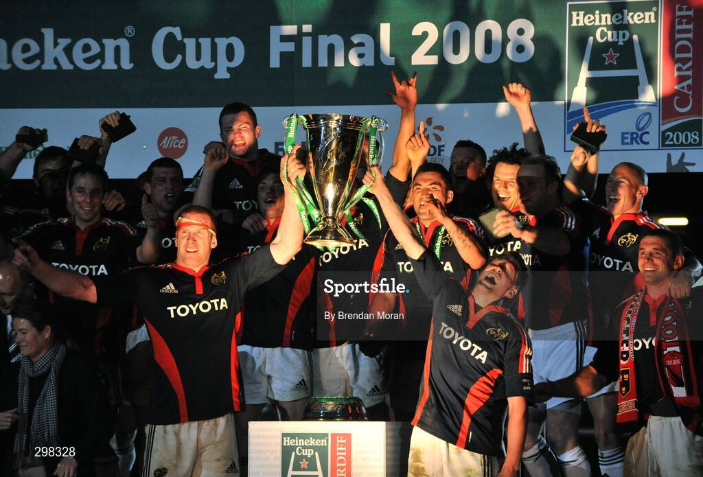 24 May 2008; Munster captain Paul O'Connell and team-mate Ronan O'Gara lift the Heineken Cup. Heineken Cup Final, Munster v Toulouse, Millennium Stadium, Cardiff, Wales. Picture credit: Brendan Moran / SPORTSFILE