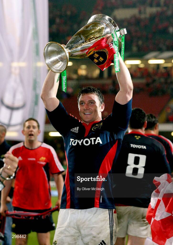 24 May 2008; Munster's David Wallace celebrates with the Heineken Cup. Heineken Cup Final, Munster v Toulouse, Millennium Stadium, Cardiff, Wales. Picture credit: Oliver McVeigh / SPORTSFILE
