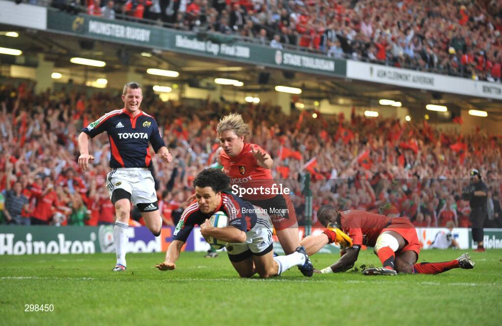 24 May 2008; Doug Howlett, Munster, gets clear of Cedric Heymans, Toulouse, and scores a try which was subsequently disallowed by referee Nigel Owens. Heineken Cup Final, Munster v Toulouse, Millennium Stadium, Cardiff, Wales. Picture credit: Brendan Moran / SPORTSFILE