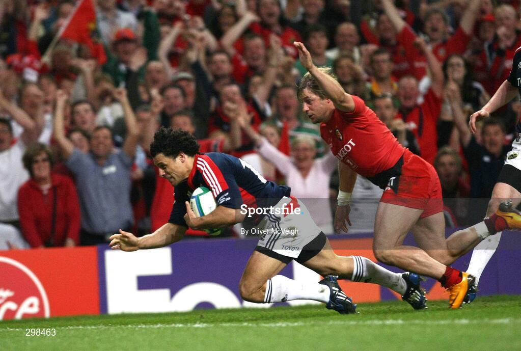 24 May 2008; Doug Howlett, Munster, gets clear of Cedric Heymans, Toulouse, and scores a try which was subsequently disallowed by referee Nigel Owens. Heineken Cup Final, Munster v Toulouse, Millennium Stadium, Cardiff, Wales. Picture credit: Oliver McVeigh / SPORTSFILE