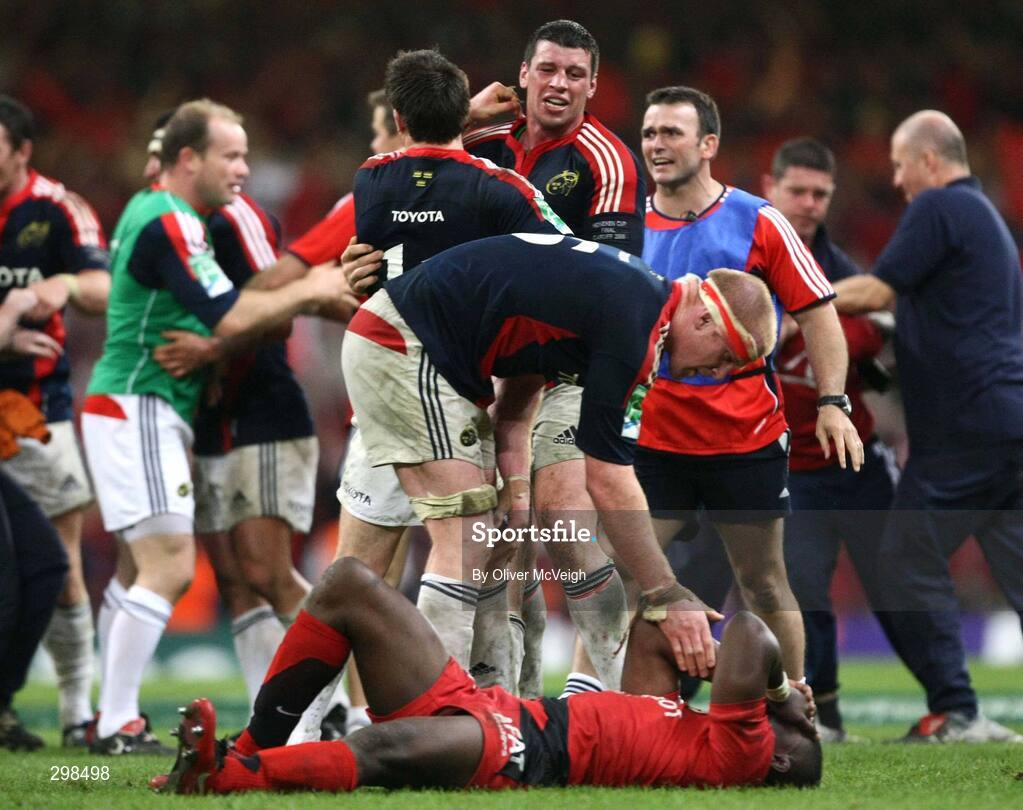 24 May 2008; Munster captain Paul O'Connell commiserates with  Yves Donguy, Toulouse, at the final whistle. Heineken Cup Final, Munster v Toulouse, Millennium Stadium, Cardiff, Wales. Picture credit: Oliver McVeigh / SPORTSFILE