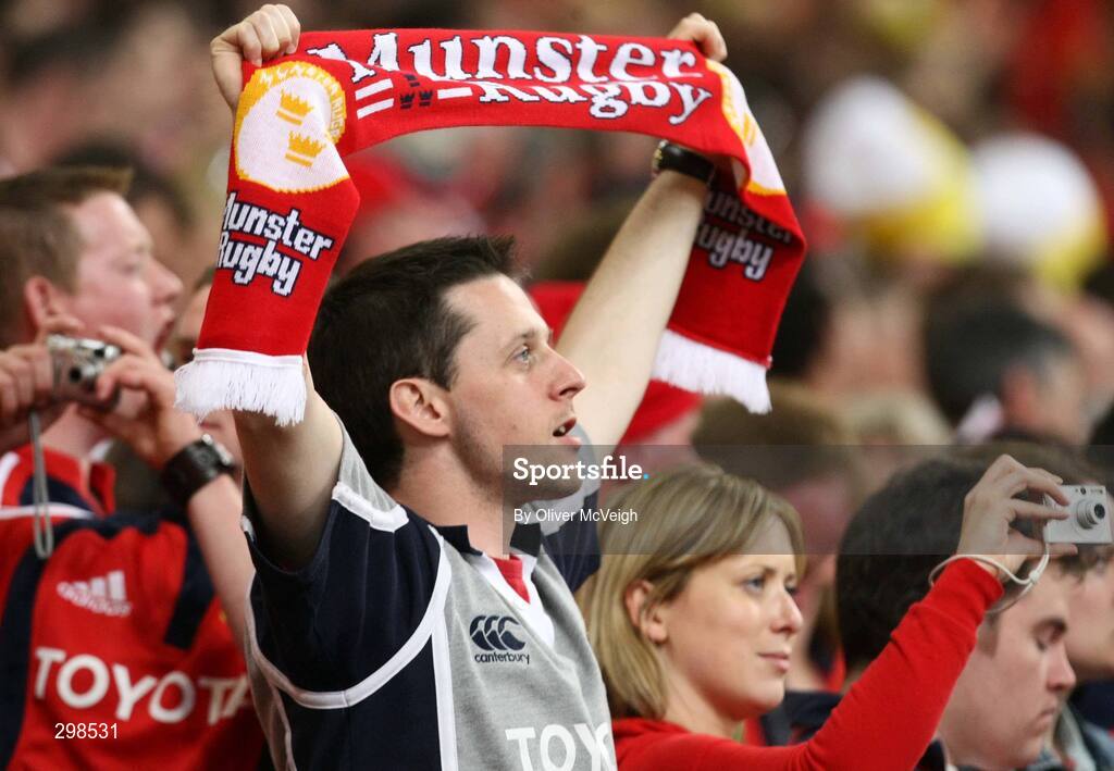 24 May 2008; Munster fans inside the stadium. Heineken Cup Final, Munster v Toulouse, Millennium Stadium, Cardiff, Wales. Picture credit: Oliver McVeigh / SPORTSFILE