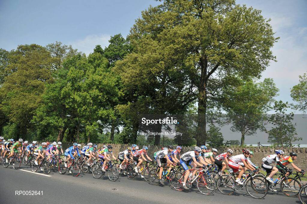 24 May 2008; A general view of the peloton on the way of Clonmel, Co. Tipperary. FBD Insurance Ras 2008 - Stage 7, Clonmel - Roundwood. Picture credit: Stephen McCarthy / SPORTSFILE