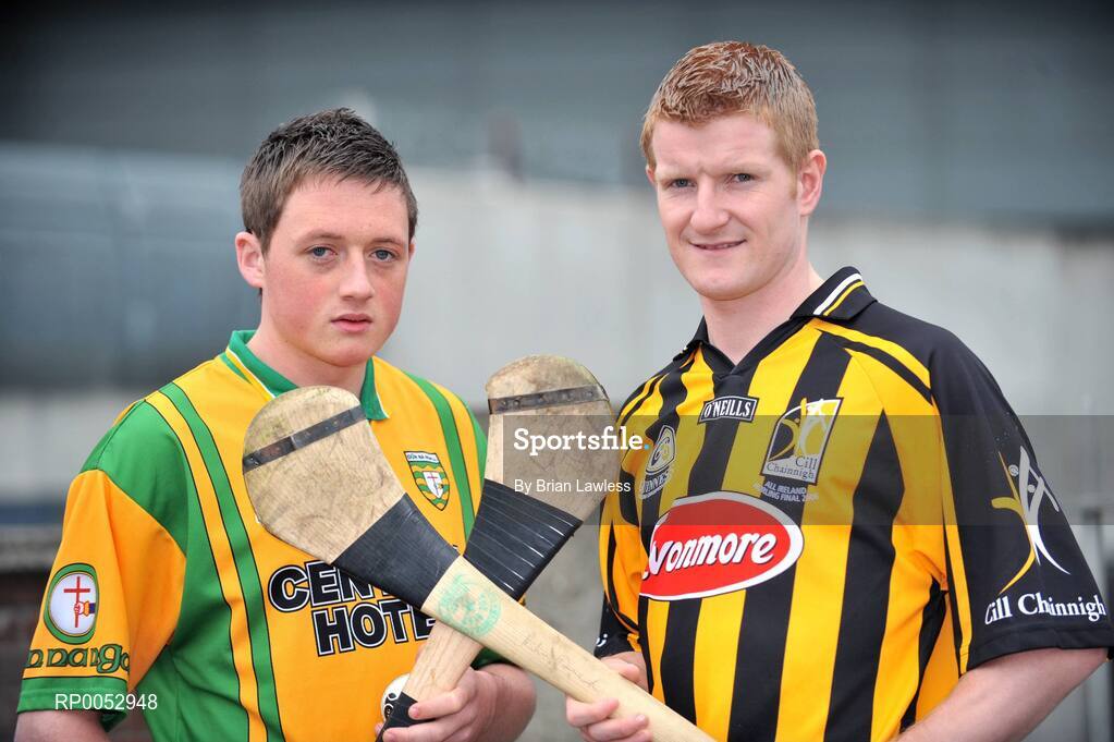 28 May 2008; GPA and Halifax have launched a new hurling initiative aimed at promoting the game in the non-traditional counties. The Hurling Twinning Programme will see counties from the Nicky Rackard Cup paired with their counterparts at McCarthy Cup level. At the launch is Kilkenny's Richie Power, right, with Donegal's Danny Cullen. Jury's Croke Park Hotel, Dublin. Picture credit: Brian Lawless / SPORTSFILE