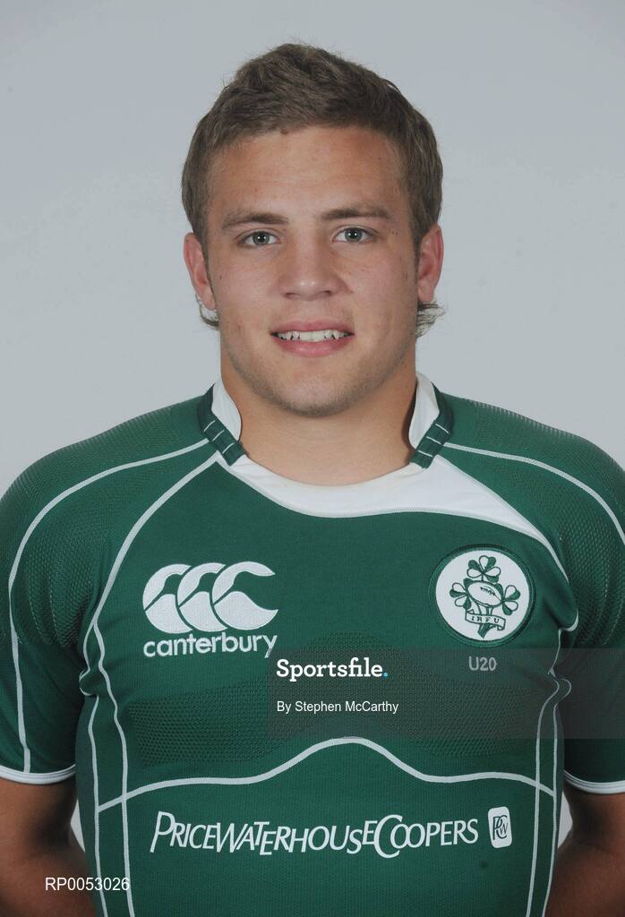 28 May 2008; Ian Madigan, Ireland U20 squad. Picture credit: Stephen McCarthy / SPORTSFILE