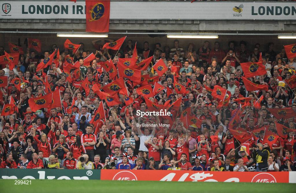 24 May 2008; A general view of Munster fans. Heineken Cup Final, Munster v Toulouse, Millennium Stadium, Cardiff, Wales. Picture credit: Brendan Moran / SPORTSFILE