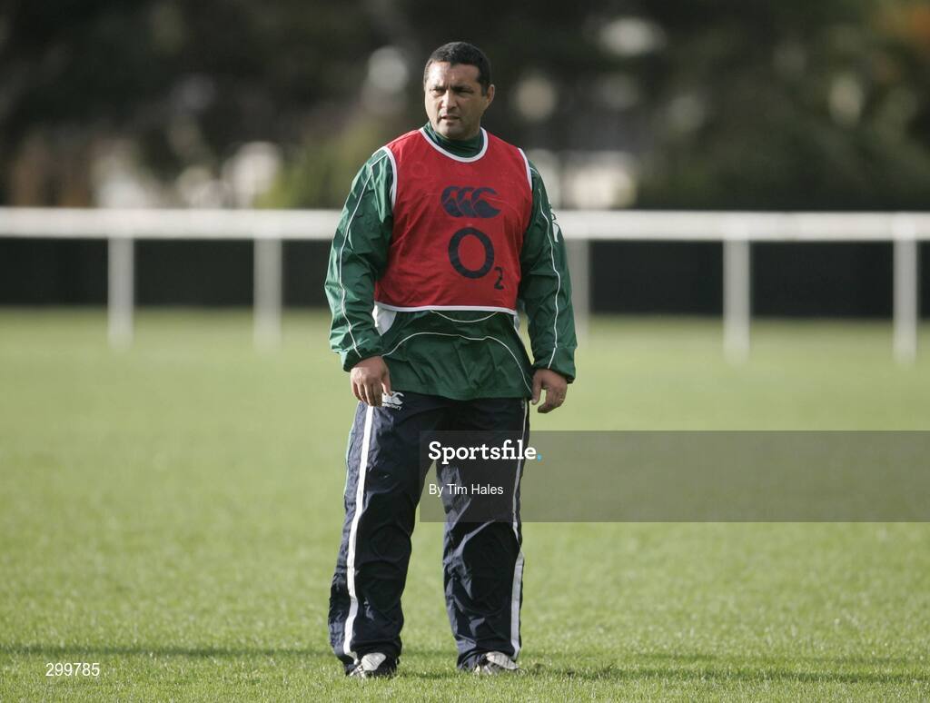 2 June 2008; Ireland's interim coach Michael Bradley during squad training. 2008 Ireland Rugby Summer Tour, squad training, Porirua Park, Wellington, New Zealand. Picture credit: Tim Hales / SPORTSFILE