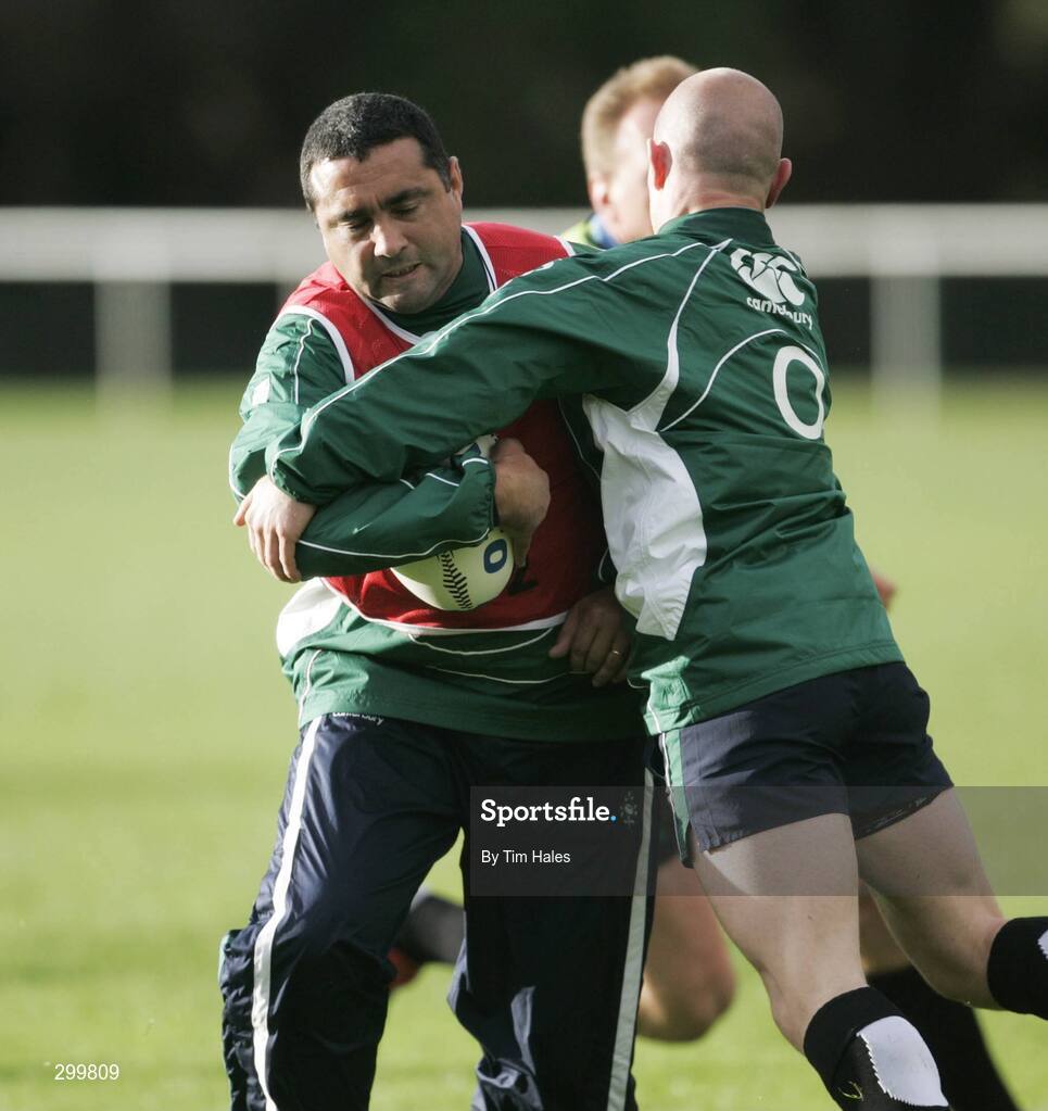 2 June 2008; Ireland's interim coach Michael Bradley in action during squad training. 2008 Ireland Rugby Summer Tour, squad training, Porirua Park, Wellington, New Zealand. Picture credit: Tim Hales / SPORTSFILE