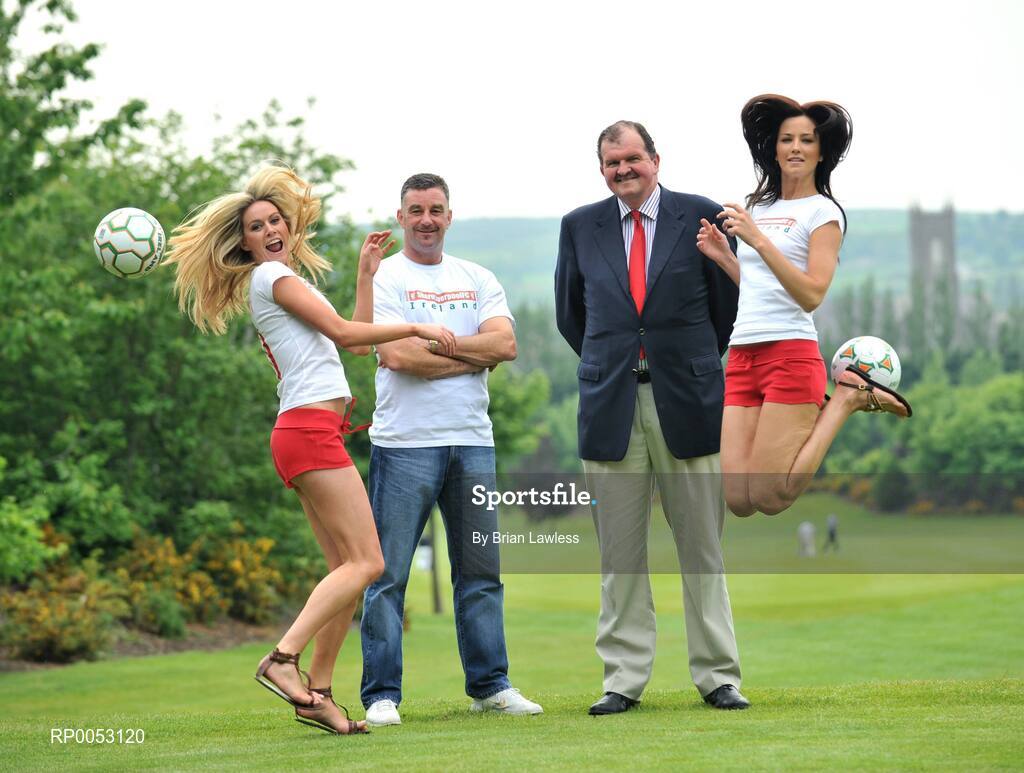 30 May 2008; Former Liverpool and Republic of Ireland player John Aldridge and Bernard O'Byrne, National Coordinator of Share Liverpool FC Ireland, with models Jenny Lee Masterson, left, and Baiba Gaile at a photocall to launch Share Liverpool FC Ireland. The Share Liverpool FC initiative was formed in February 2008. The idea is to get 100,000 Liverpool fans to give 6,300euros / £5,000 each to help buy the club out. Citywest Hotel, Saggart, Co. Dublin. Picture credit: Brian Lawless / SPORTSFILE  *** Local Caption ***