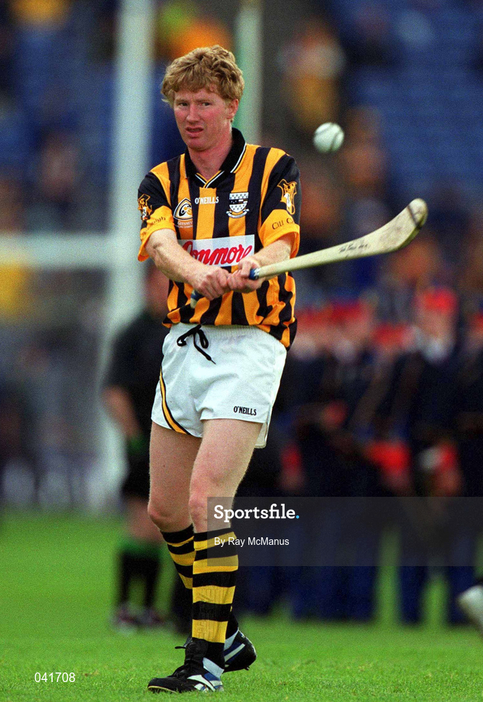 9 July 2000; John Power of Kilkenny during the Guinness Leinster Senior Hurling Championship Final match between Kilkenny and Offaly at Croke Park in Dublin. Photo by Ray McManus/Sportsfile