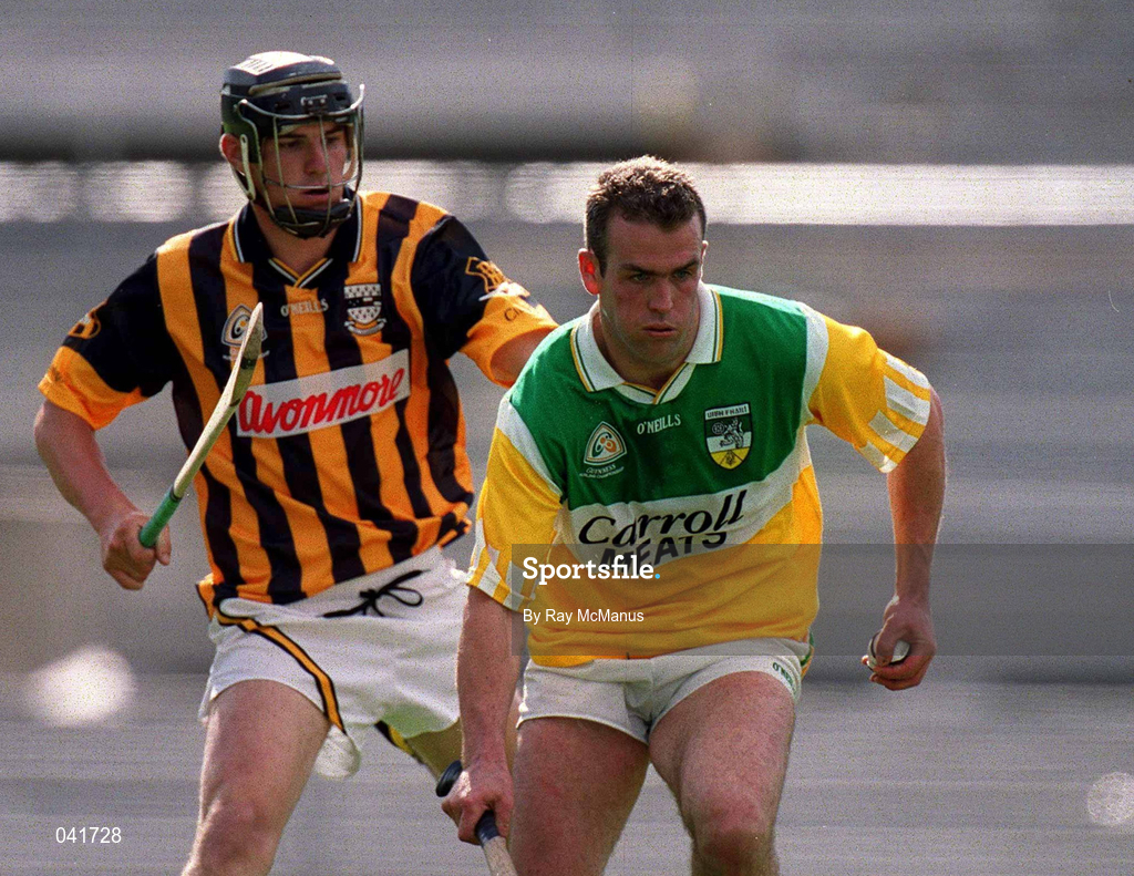 9 July 2000; Kevin Martin of Offaly in action against John Hoyne of Kilkenny during the Guinness Leinster Senior Hurling Championship Final match between Kilkenny and Offaly at Croke Park in Dublin. Photo by Ray McManus/Sportsfile
