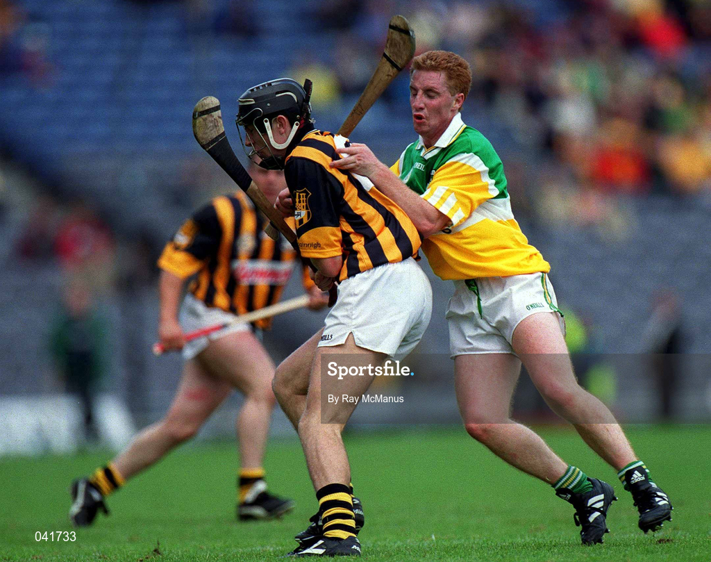 9 July 2000; Eddie Brennan of Kilkenny in action against Simon Whelahan of Kilkenny during the Guinness Leinster Senior Hurling Championship Final match between Kilkenny and Offaly at Croke Park in Dublin. Photo by Ray McManus/Sportsfile