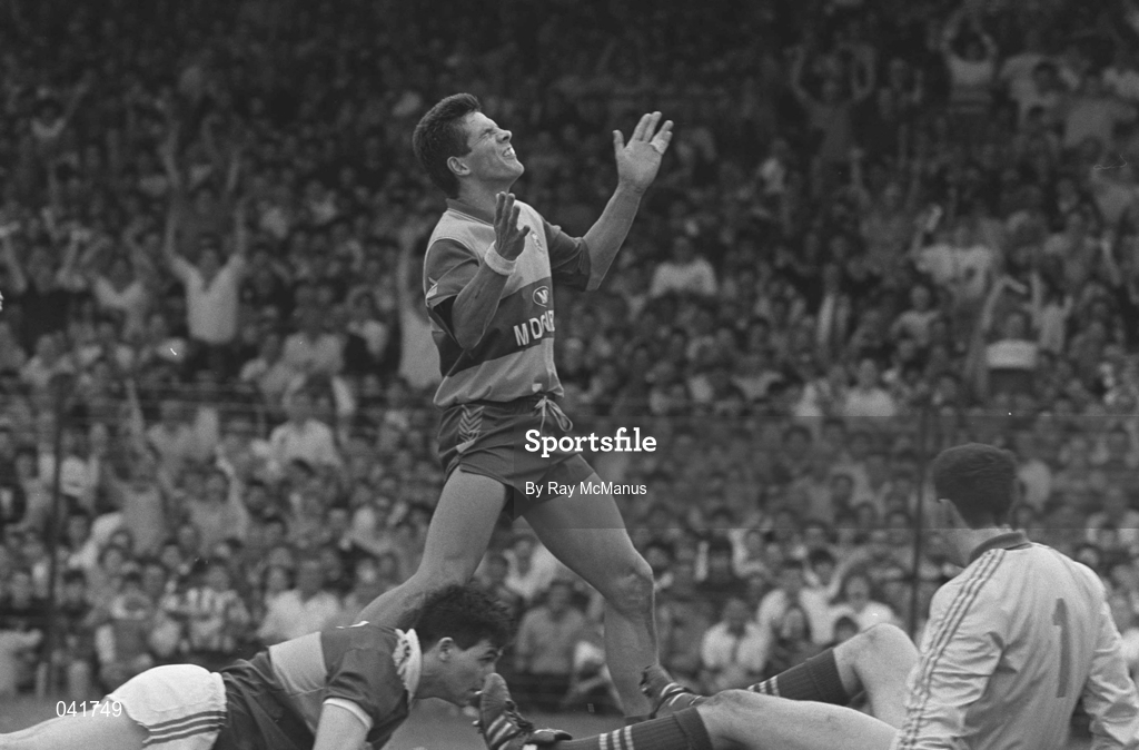19 July 1992; Gerry Killeen of Clare reacts after missing a chance during the Munster Senior Football Championship Final match between Clare and Kerry at the Gaelic Grounds in Limerick. Photo by Ray McManus/Sportsfile