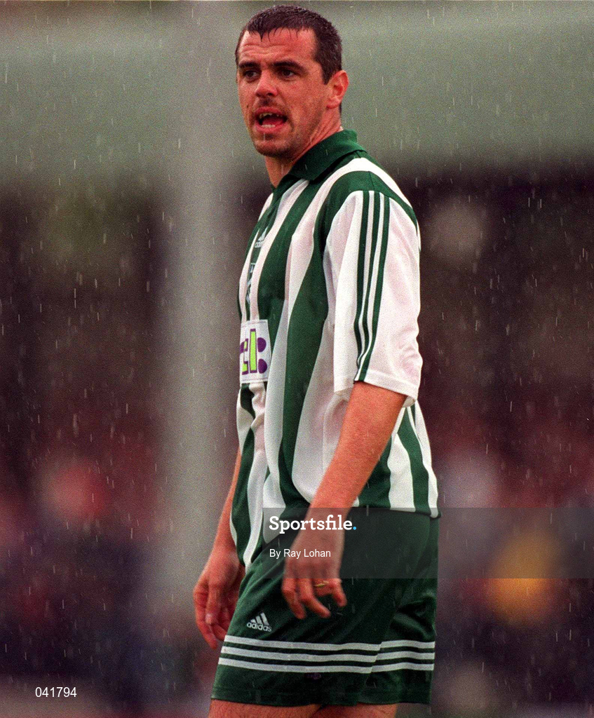 9 July 2000; Alan Dodd of Bray Wanderers during the Pre-Season Friendly between Bray Wanderers and Celtic at the Carlisle Grounds in Bray, Wicklow. Photo by Ray Lohan/Sportsfile