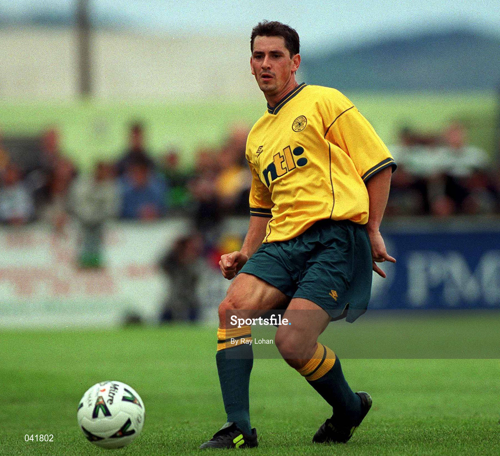 9 July 2000; Jackie McNamara of Celtic during the Pre-Season Friendly between Bray Wanderers and Celtic at the Carlisle Grounds in Bray, Wicklow. Photo by Ray Lohan/Sportsfile