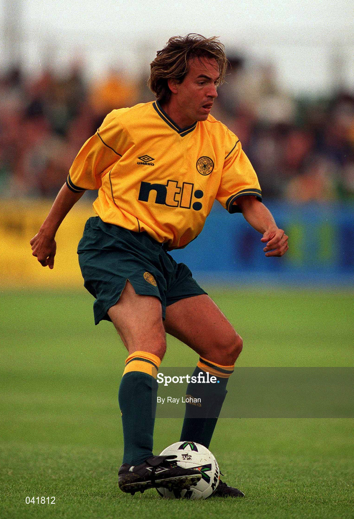 9 July 2000; Eyal Berkovic of Celtic during the Pre-Season Friendly between Bray Wanderers and Celtic at the Carlisle Grounds in Bray, Wicklow. Photo by Ray Lohan/Sportsfile