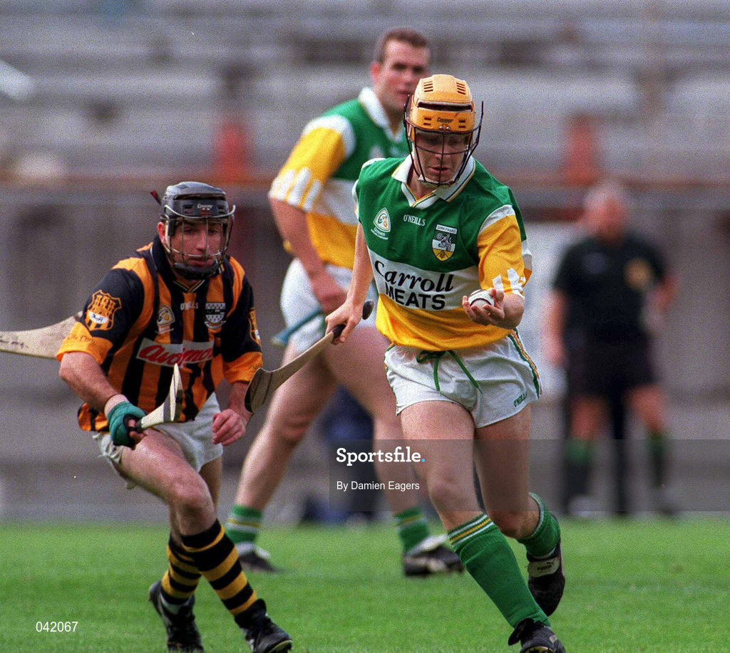 9 July 2000; Niall Claffery of Offaly in action against DJ Carey of Kilkenny during the Guinness Leinster Senior Hurling Championship Final match between Kilkenny and Offaly at Croke Park in Dublin. Photo by Damien Eagers/Sportsfile