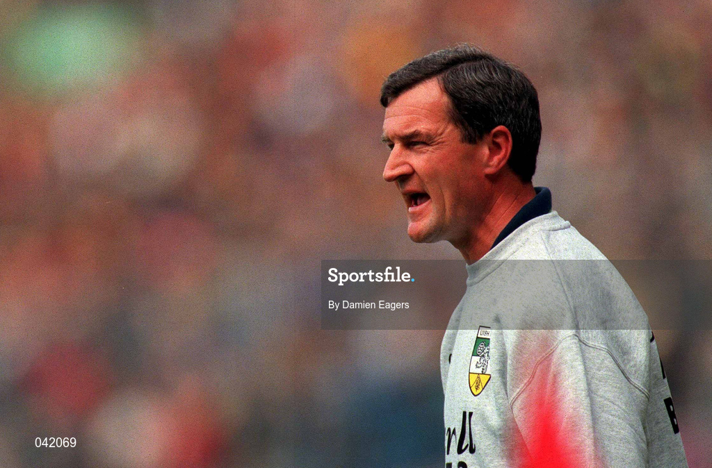9 July 2000; Offaly manager Pat Fleury during the Guinness Leinster Senior Hurling Championship Final match between Kilkenny and Offaly at Croke Park in Dublin. Photo by Damien Eagers/Sportsfile