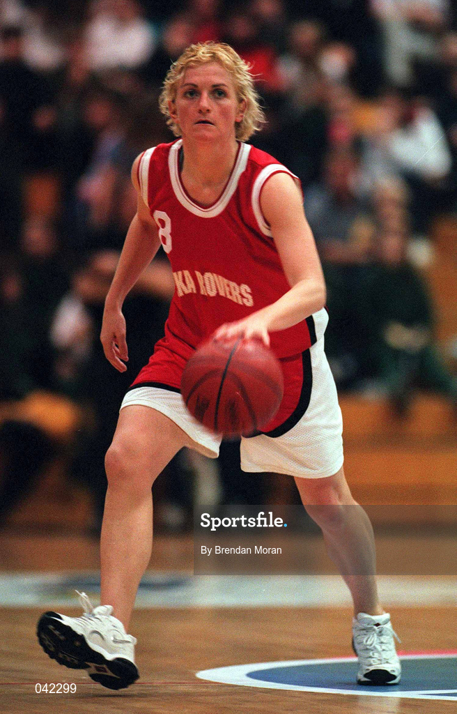 28 January 2000; Angie McNally of Tolka Rovers during the Senior Women's Sprite Cup Semi-Final between Tolka Rovers and Meteors at the National Basketball Arena in Tallaght, Dublin. Photo By Brendan Moran/Sportsfile