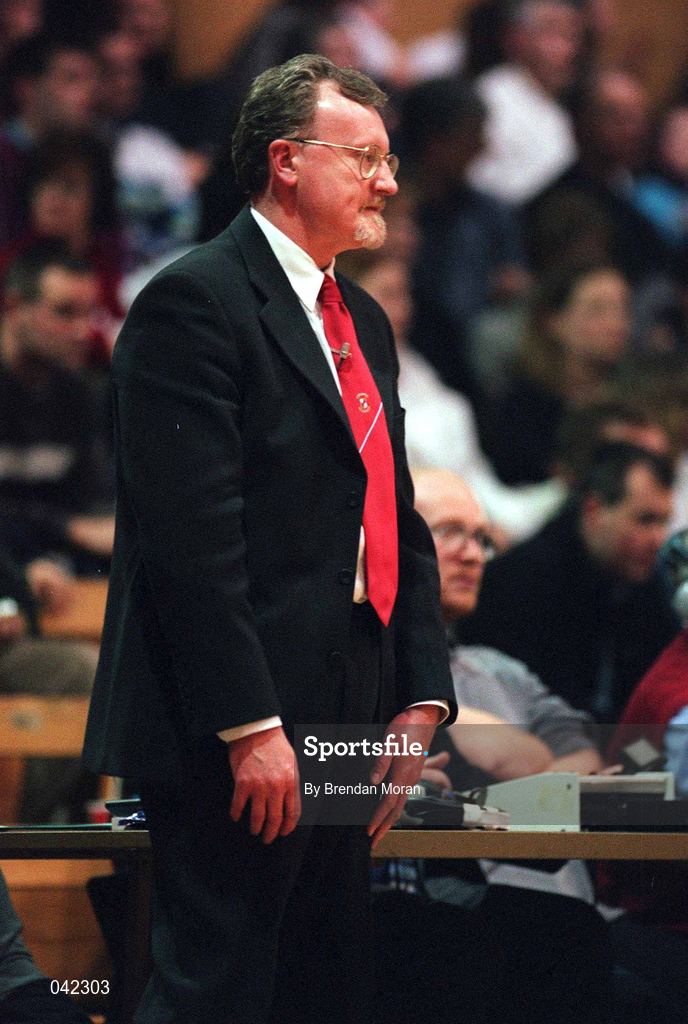 28 January 2000; Tolka Rovers coach Owen McKeown during the Senior Men's Sprite Cup Semi-Final between Tolka Rovers and Denny Notre Dame at the National Basketball Arena in Tallaght, Dublin. Photo By Brendan Moran/Sportsfile