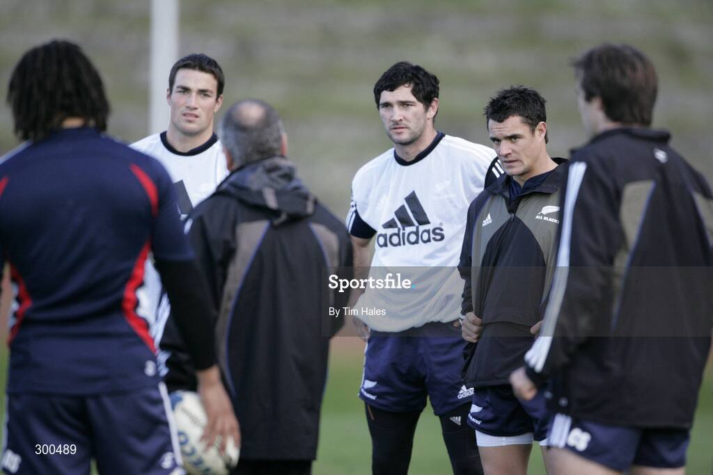 5 June 2008; All Blacks Dan Carter, right, with team-mates Stephen Donald, centre, and Richard Kahui during squad training. 2008 Ireland Rugby Summer Tour, Rugby League Park, Wellington, New Zealand. Picture credit: Tim Hales / SPORTSFILE