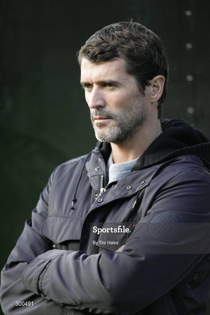 5 June 2008; Former Republic of Ireland international and current Sunderland manager Roy Keane watches on during All Black rugby squad training. 2008 Ireland Rugby Summer Tour, Rugby League Park, Wellington, New Zealand. Picture credit: Tim Hales / SPORTSFILE