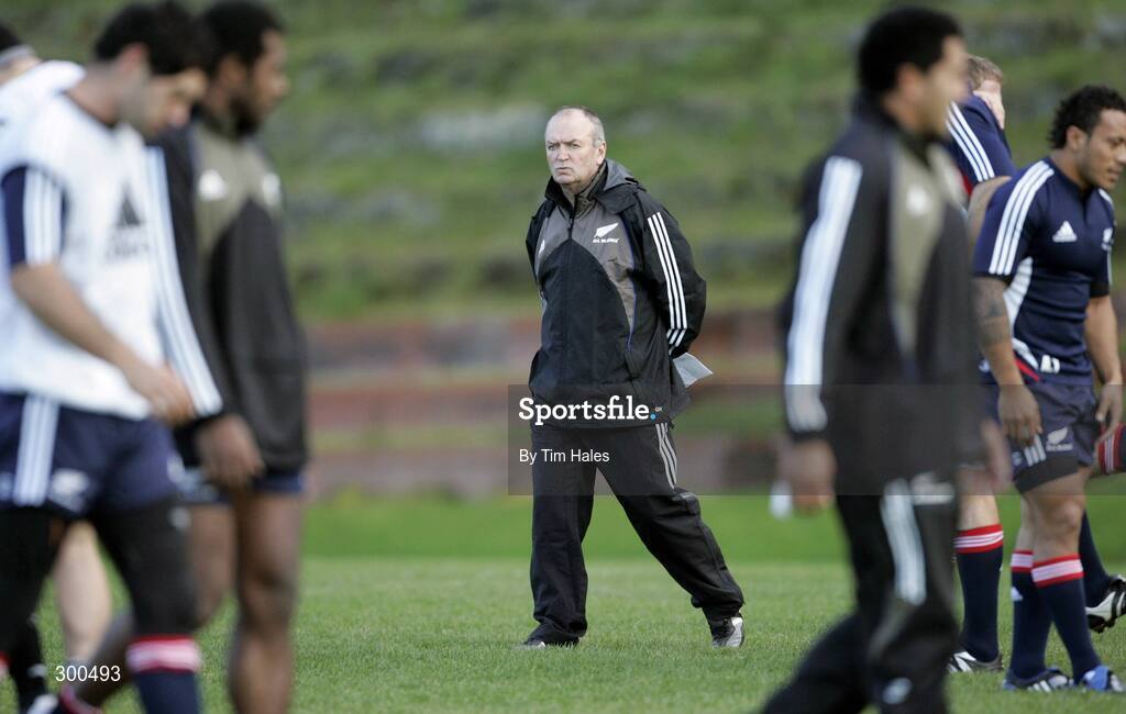 5 June 2008; All Blacks coach Graham Henry squad training. 2008 Ireland Rugby Summer Tour, Rugby League Park, Wellington, New Zealand. Picture credit: Tim Hales / SPORTSFILE