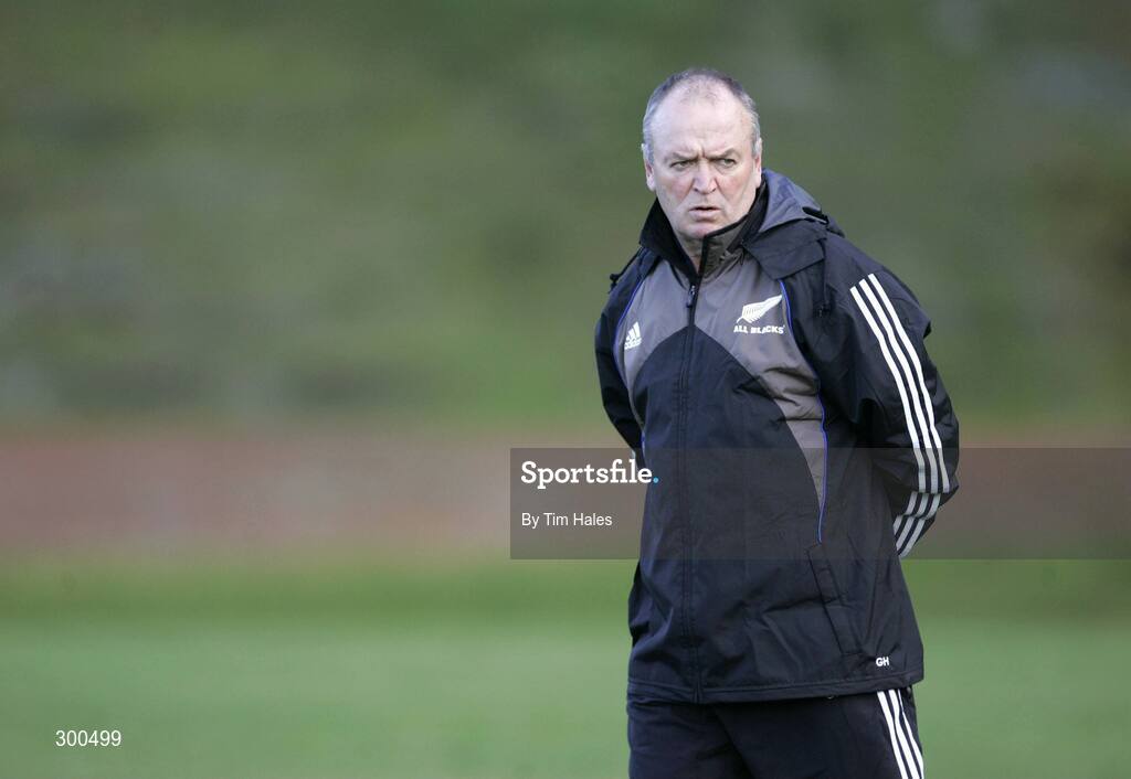 5 June 2008; All Blacks coach Graham Henry squad training. 2008 Ireland Rugby Summer Tour, Rugby League Park, Wellington, New Zealand. Picture credit: Tim Hales / SPORTSFILE